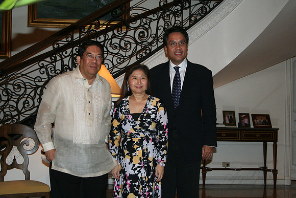 w Mar_Roxas